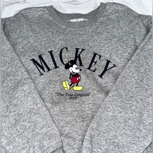 H&M MICKEY DESIGN SWEATER